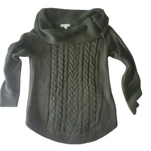 It's Our Time Green Wide Neck Sweater Size Medium